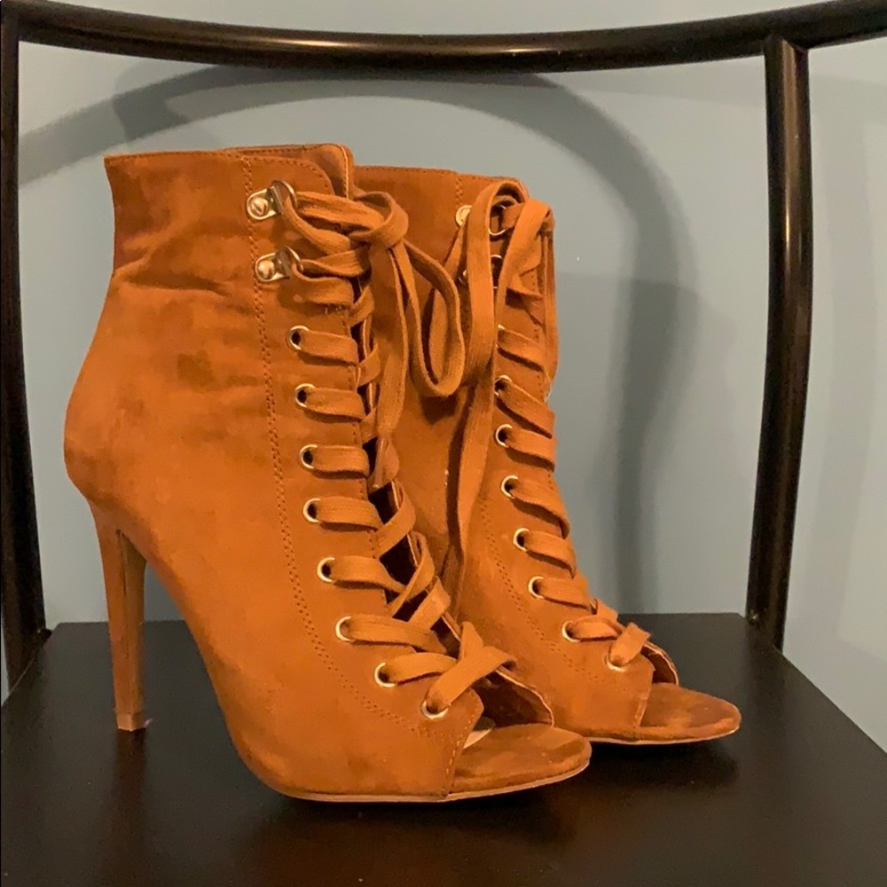 Forever21 brown suede lace up heals